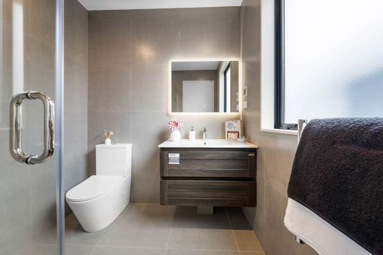 8/45 Anzac Street Takapuna_17