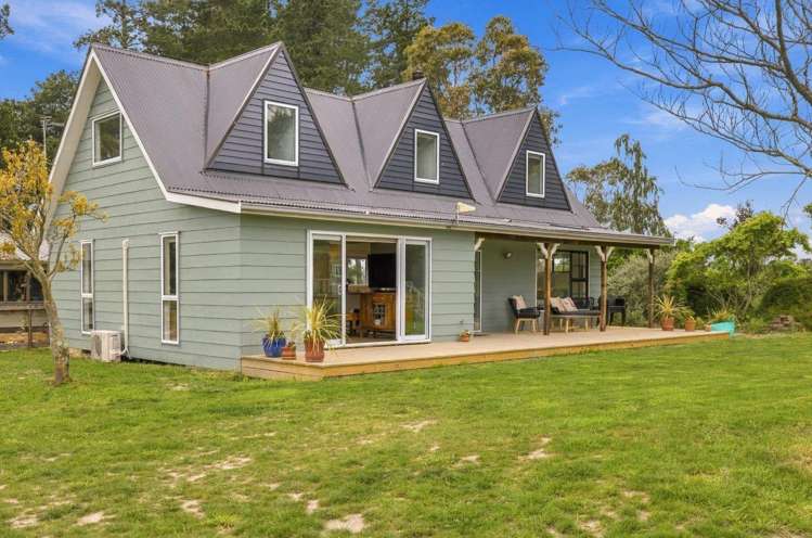 60 Newcombes Road Amberley_17