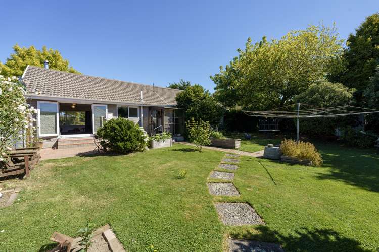 6 Mcilraith Street Darfield_1