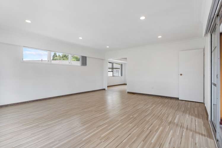 176 Edmonton Road Te Atatu South_5