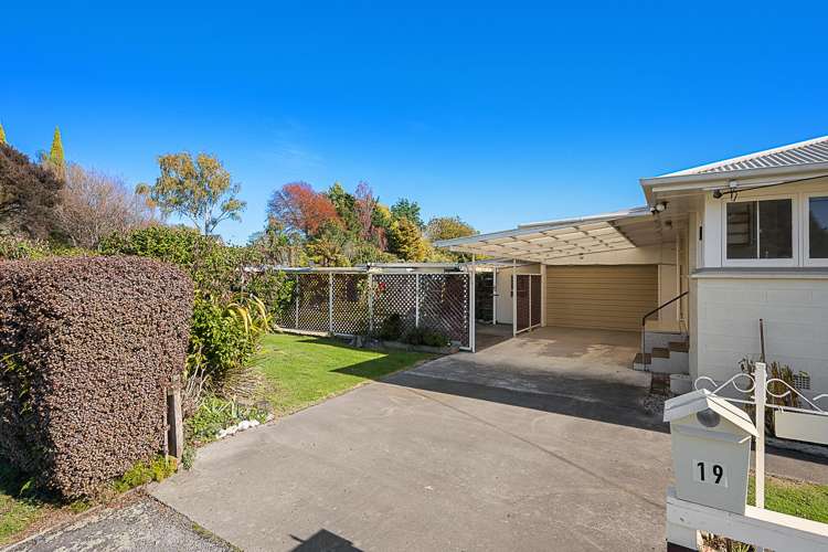 19 Oudenarde Street Renwick_24