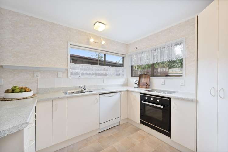 21 Matuhi Rise Henderson_7