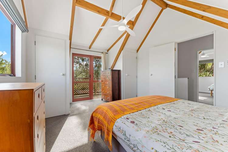 15 Boler Road Tauhoa_10