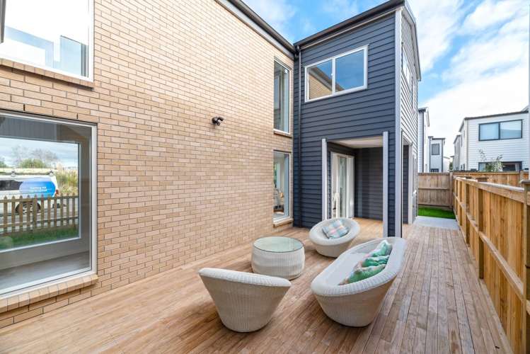 2 Greenfinch Road Hobsonville_16