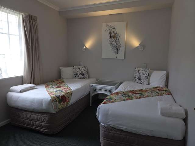 134 Lake Terrace Taupo_2