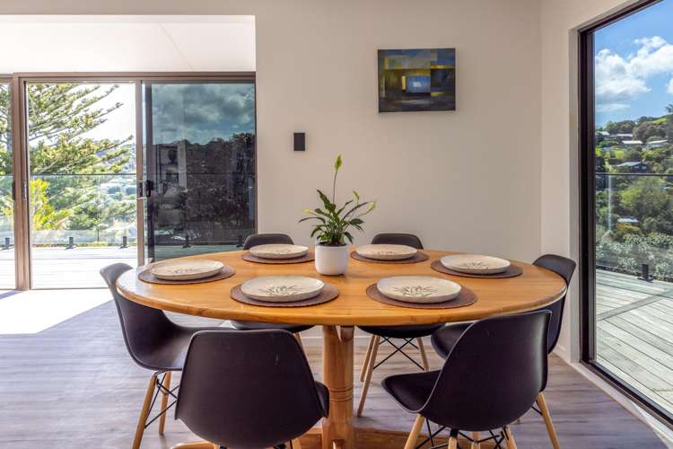 16 Ocean Road Surfdale_9