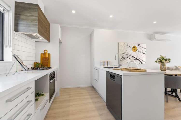5C Orford Lane Conifer Grove_9