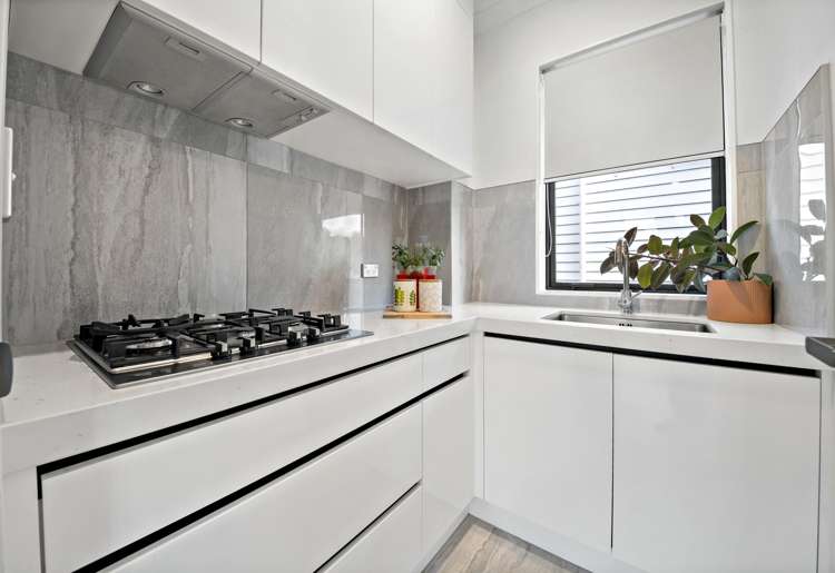 5 Riwai Street Flat Bush_19