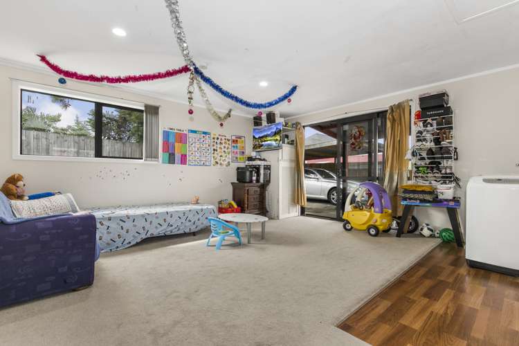 13 Ravenna Way Clover Park_12