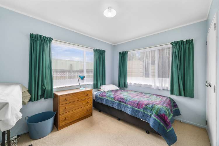 59 Wallace Crescent Glenholme_18