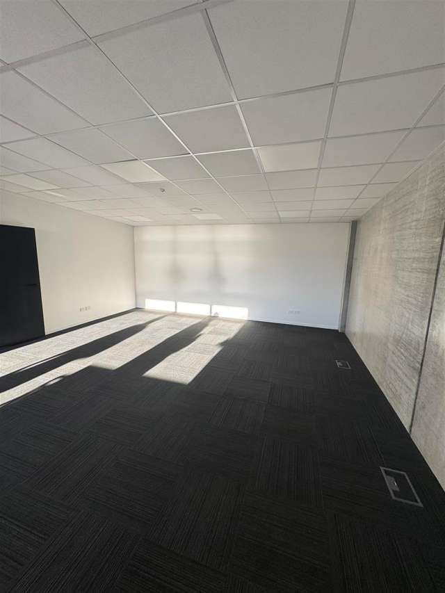 4/5 School Road Kaiwharawhara_4