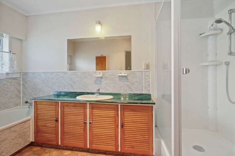 28 Wycherley Drive Bucklands Beach_6