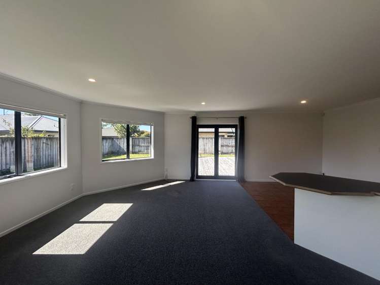 49 Edenpark Drive Rototuna_9