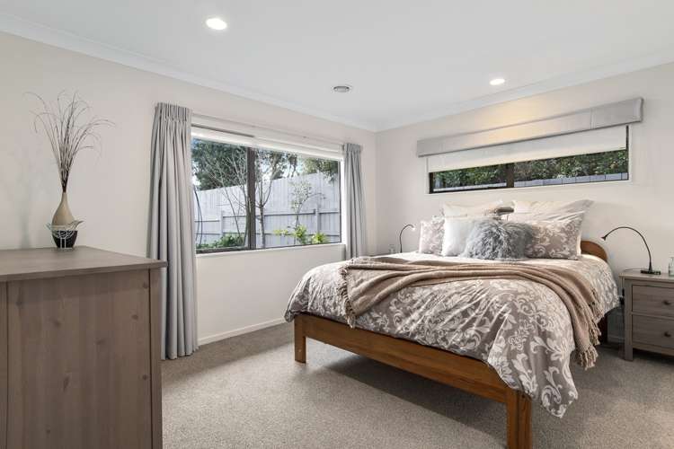 17 Manor Park Drive Pyes Pa_13