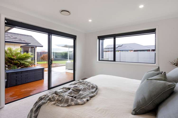 34 Mike Smith Drive Cambridge_24