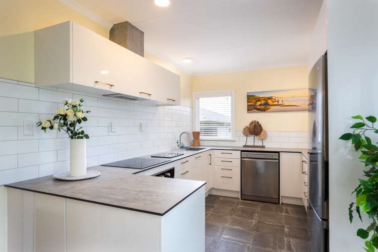 57 Mould Street Waitara_2