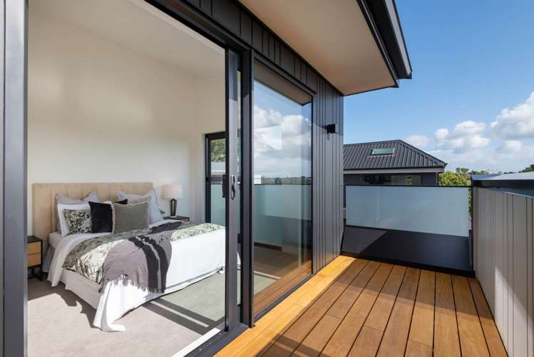 8A Serrata Place Browns Bay_24