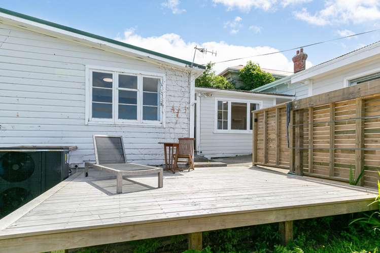 11 Maarama Crescent Aro Valley_18