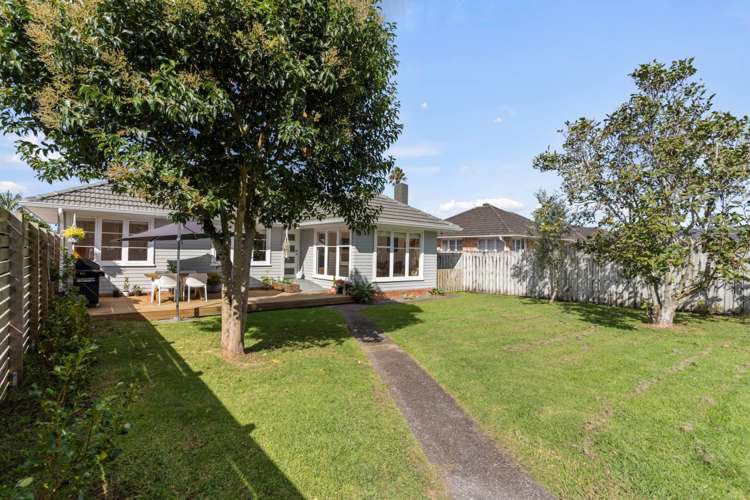 1/25 Kervil Avenue Te Atatu Peninsula_2