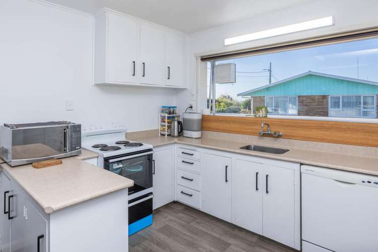 70 Dinsdale Road_2