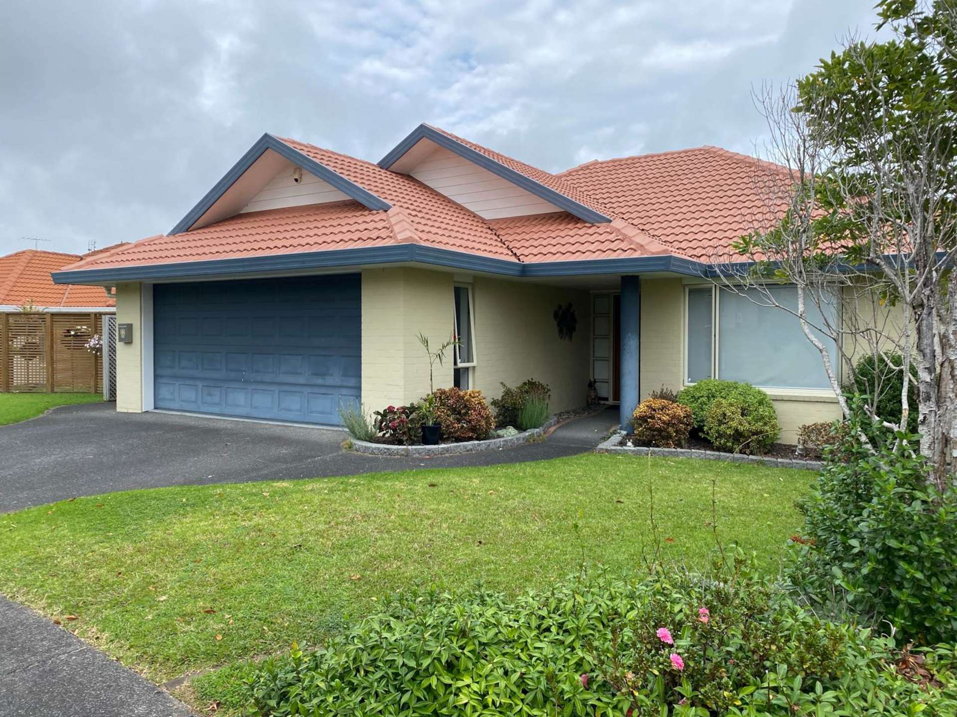 22 Gillett Place Botany Downs_0