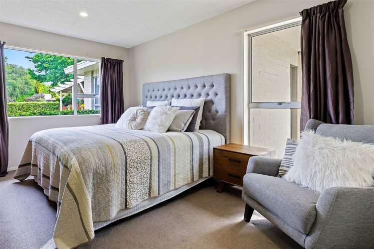 12 Lodge Place Ilam_8