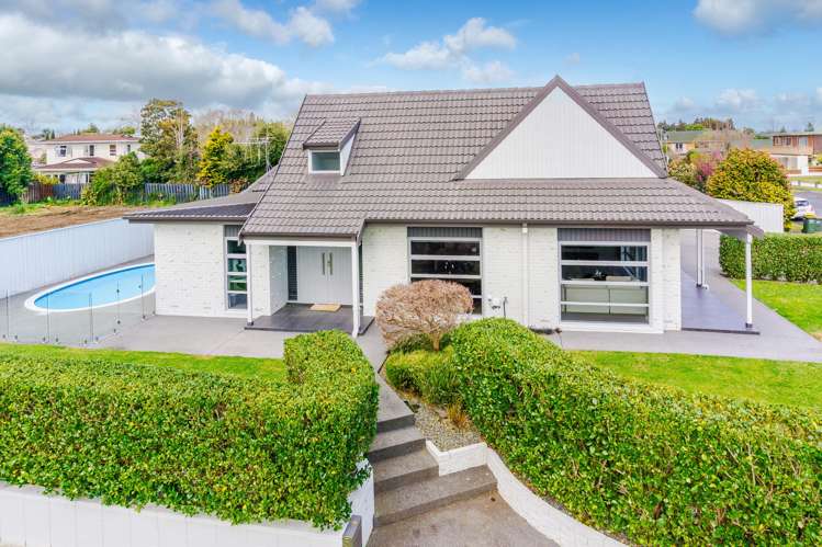 54 Chedworth Avenue Chedworth_33