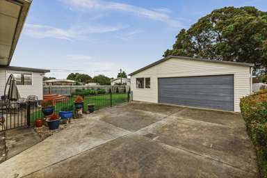 114 Harlech Street_3