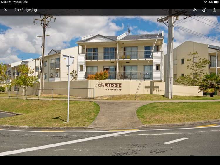 C15/71 Spencer Road Oteha_8