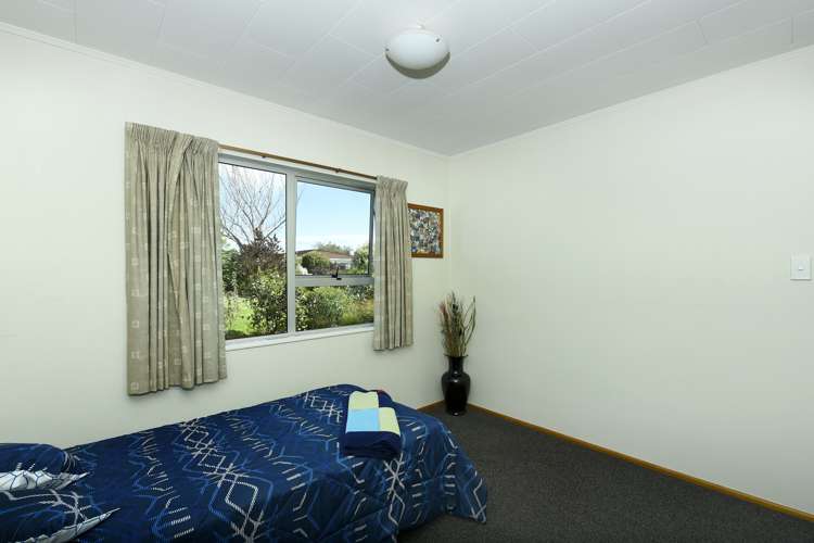 5 Jellicoe Avenue Stoke_14