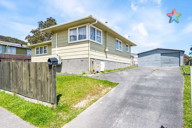 61 Antrim Crescent Wainuiomata_1