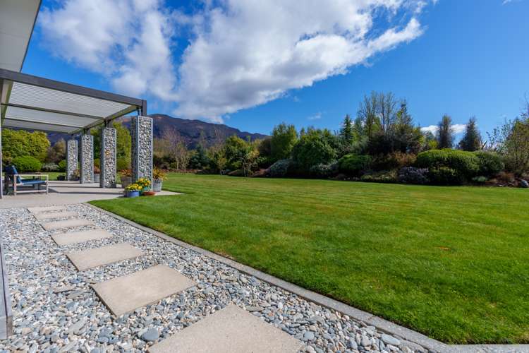 28 Sam John Place Lake Hawea_6