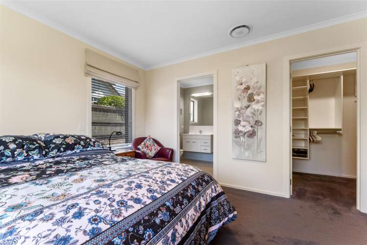 23 Brover Crescent Richmond_19