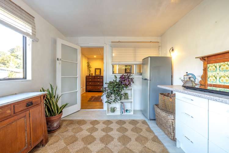 13 Surfdale Road Surfdale_10