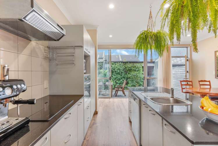 23 Concepts Way Flat Bush_5