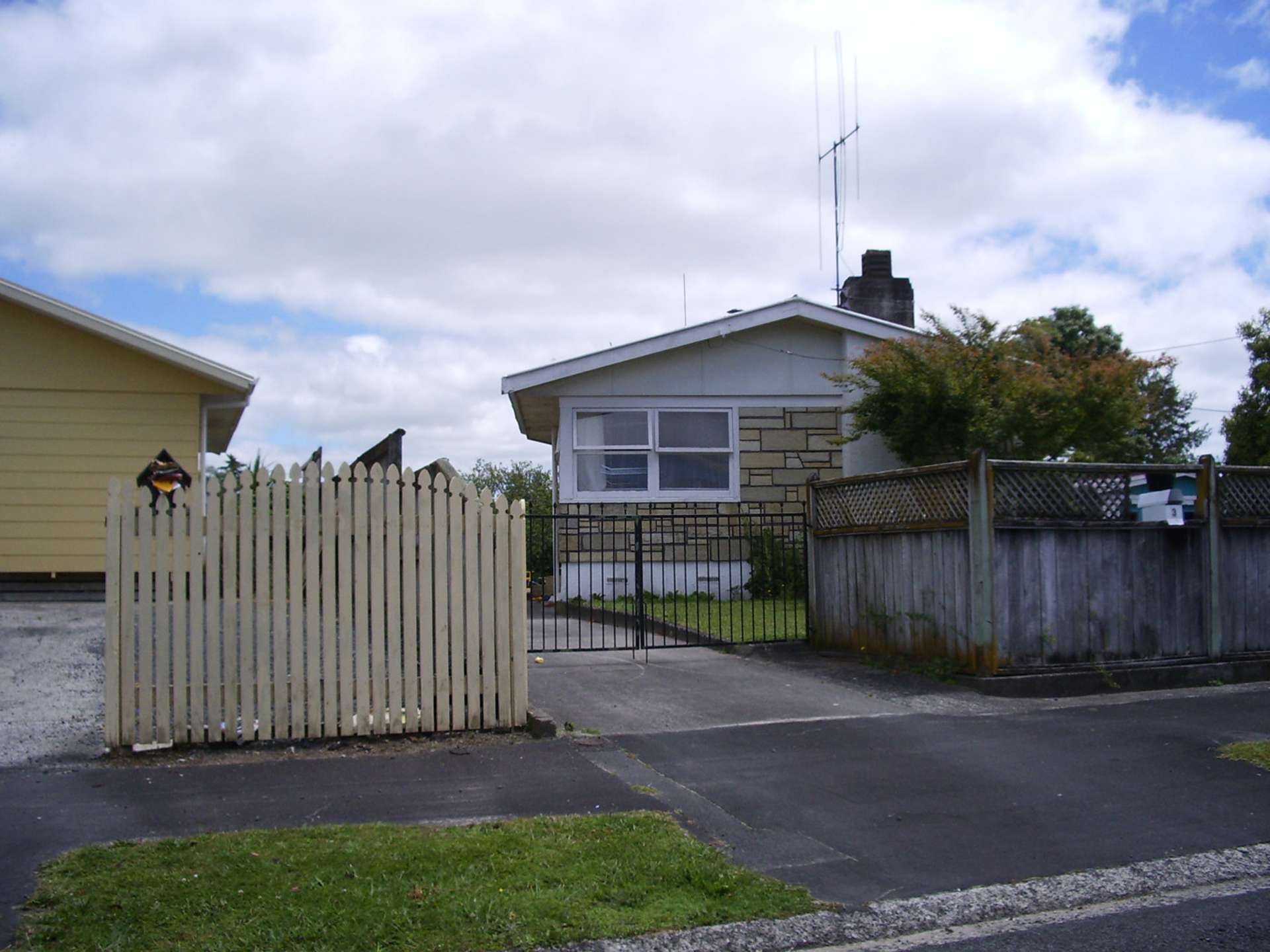 3 Gazeley Avenue Silverdale_0