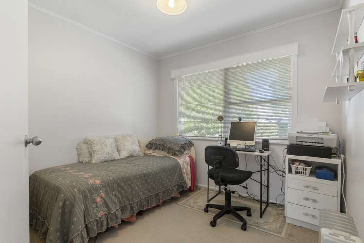 33 Tawera Road Greenlane_11