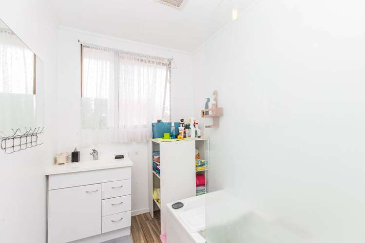 77 John Walker Drive Manurewa_8