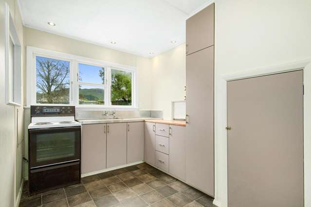 30 Roberts Street Tawa_3