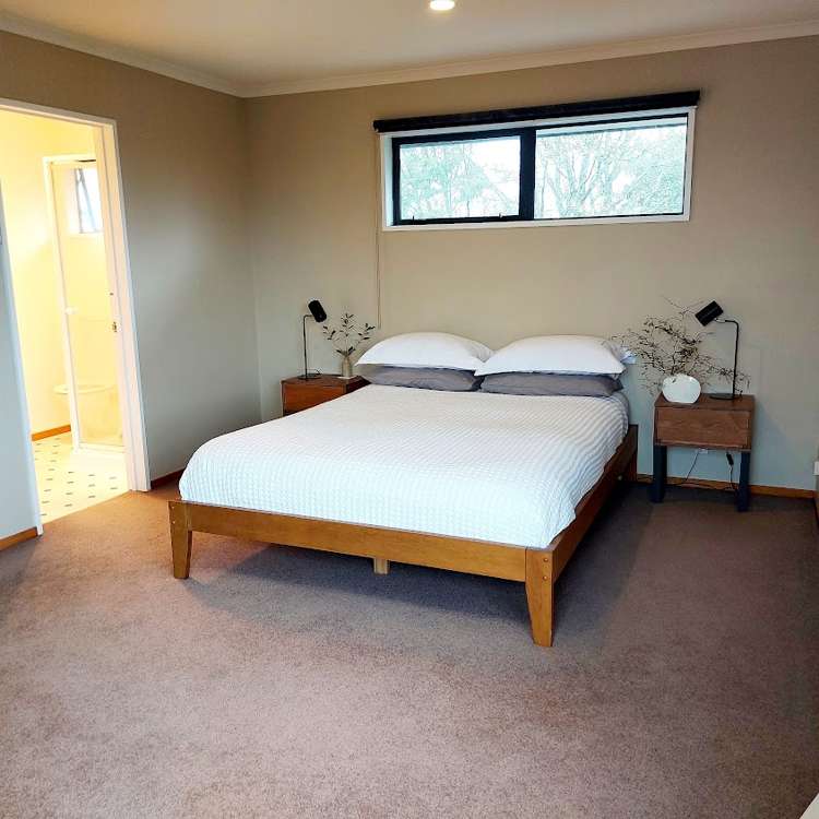 184 Pages Road Marchwiel_9