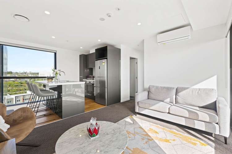 1004/8 Lakewood Court Manukau_4