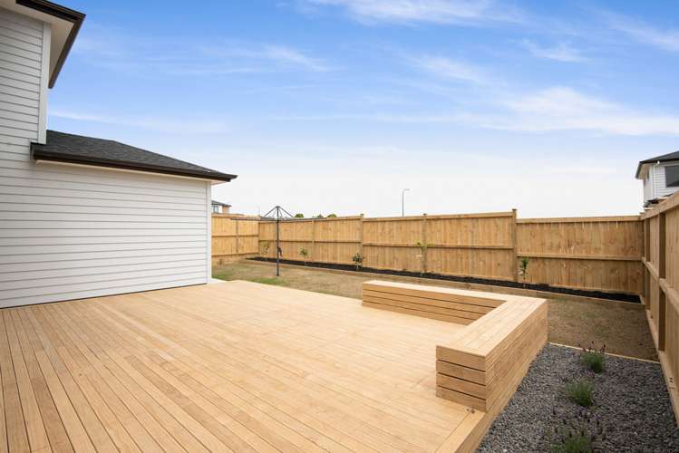 18 Ako Road Flat Bush_21