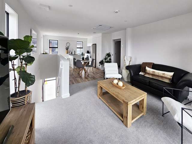 Unit 6, 15 Keehan Drive Hilltop_1