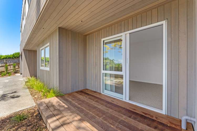 37a Parr Terrace Castor Bay_16