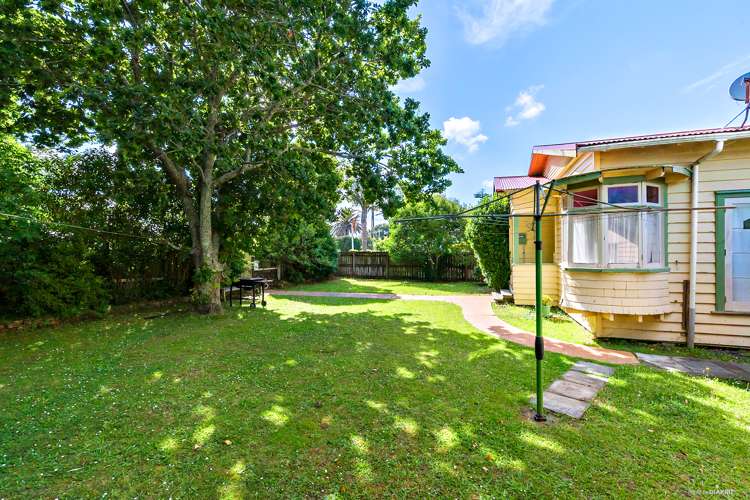 84 Station Road Papatoetoe_14