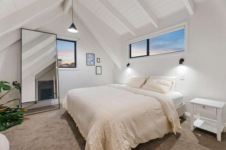 2/178 Landscape Road Mount Eden_15