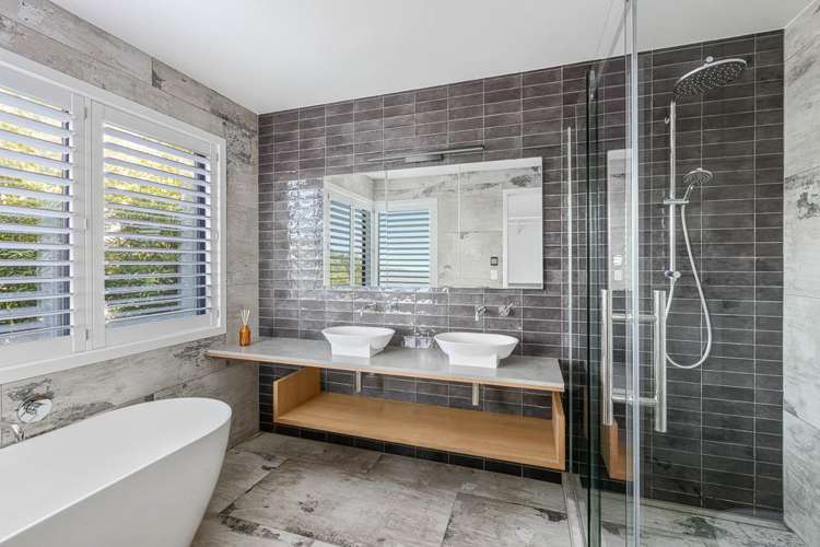 102 Vipond Road Stanmore Bay_15