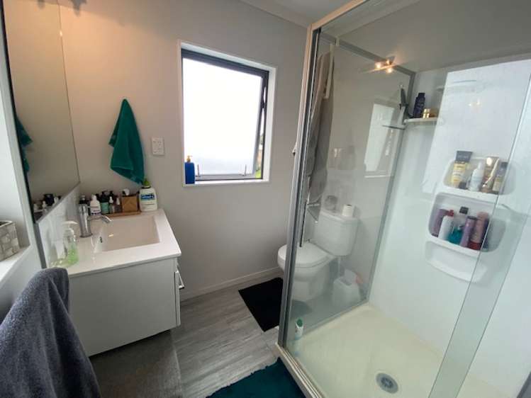 8a Ropata Avenue Point England_8