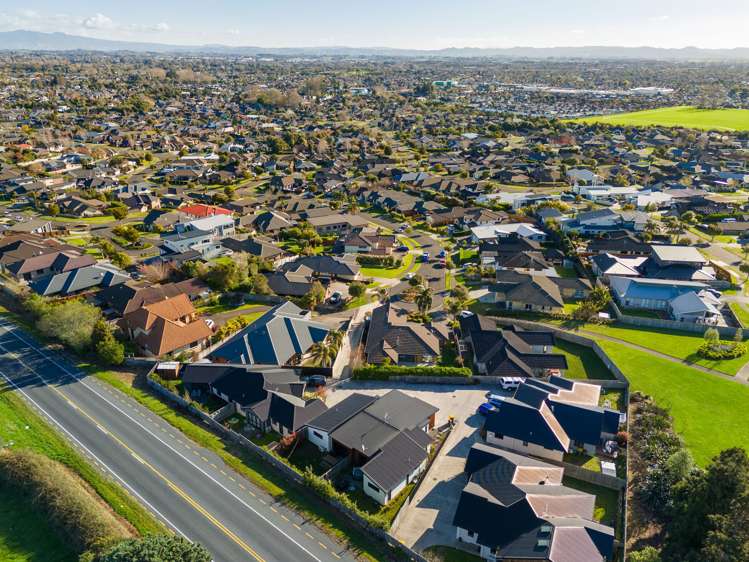 43c Heathfield Avenue Puketaha_25