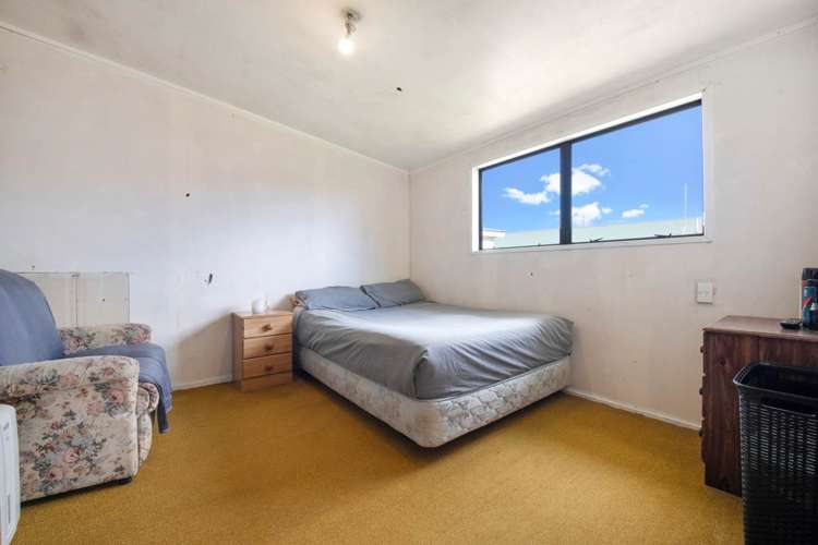 43 Beaumonts Way Manurewa_11